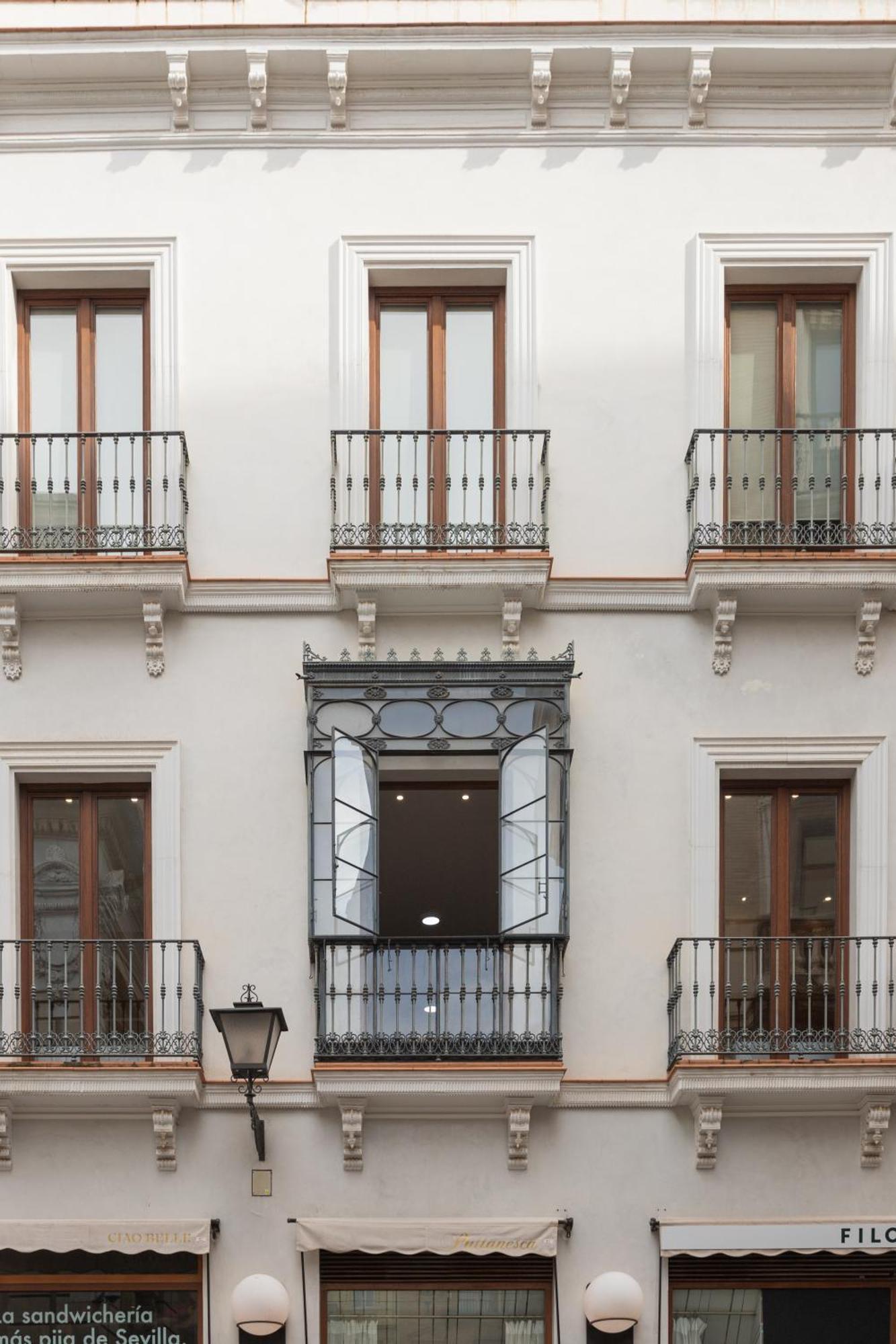 Lujoso Apartamento En Casco Antiguo De Sevilla Luaran gambar